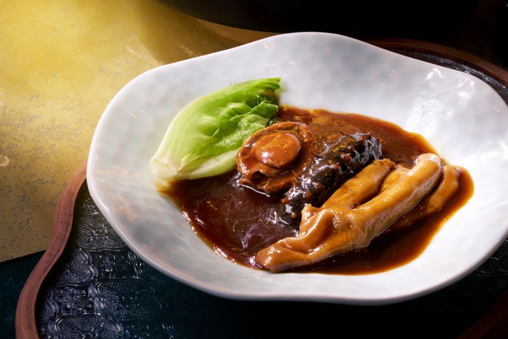 Chinesology - 私房吉品乾鮑魚連迷你脆皮海參 Braised South Africa Premium Dried Abalone and Boneless Goose Web