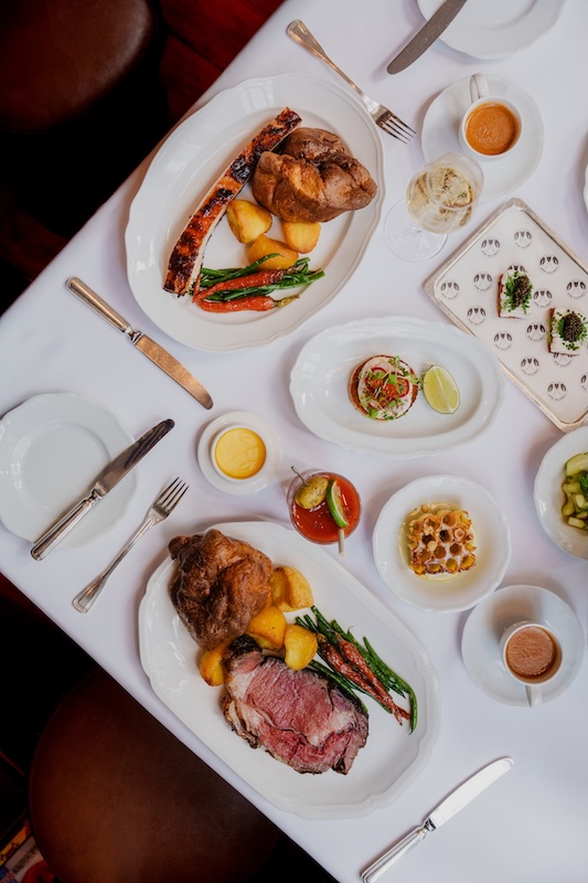 港島香格里拉龍蝦吧餐廳呈獻2026年「週日烤肉客席主廚系列」於2月起與多位香港頂尖餐廳主廚聯手打造升級版週日烤肉體驗