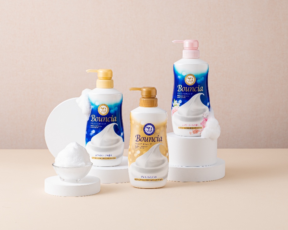 Bouncia首度聯乘角落生物推出特別版套裝！革命性微泡技術高潔淨力，即日起至1月15日之限時優惠不容錯過！