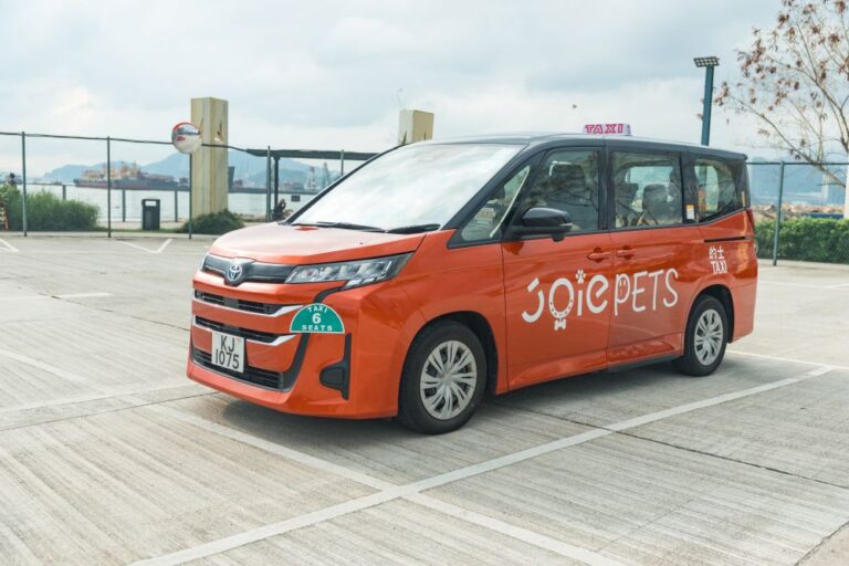 全港首隊的士車隊推出專業寵物友善的士服務 「JOIE PETS寵愛的」7月14日寵愛登場